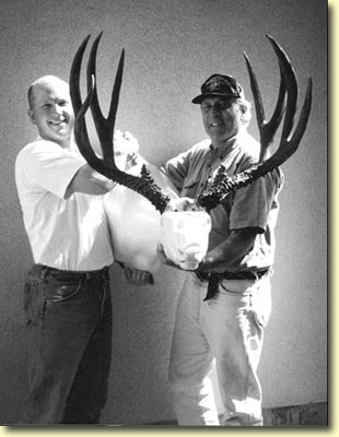 Lee's Meat Buck